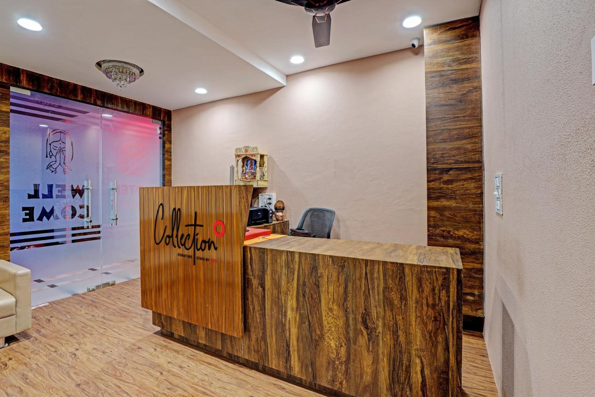 Collection O Hotel Swarg 苏拉特 外观 照片